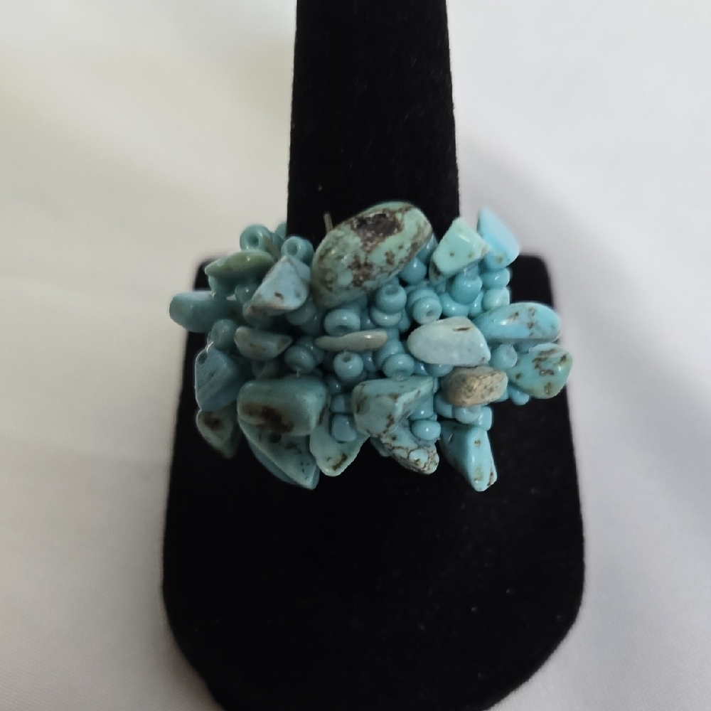 Silver Tone and Faux Turquoise Jewelry Set, 2 Pieces, New - Picture 5 of 7